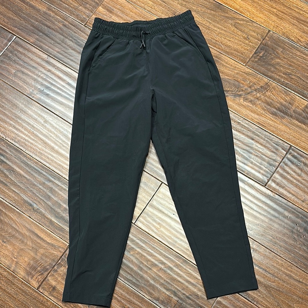 All in Motion Black Joggers Sz S